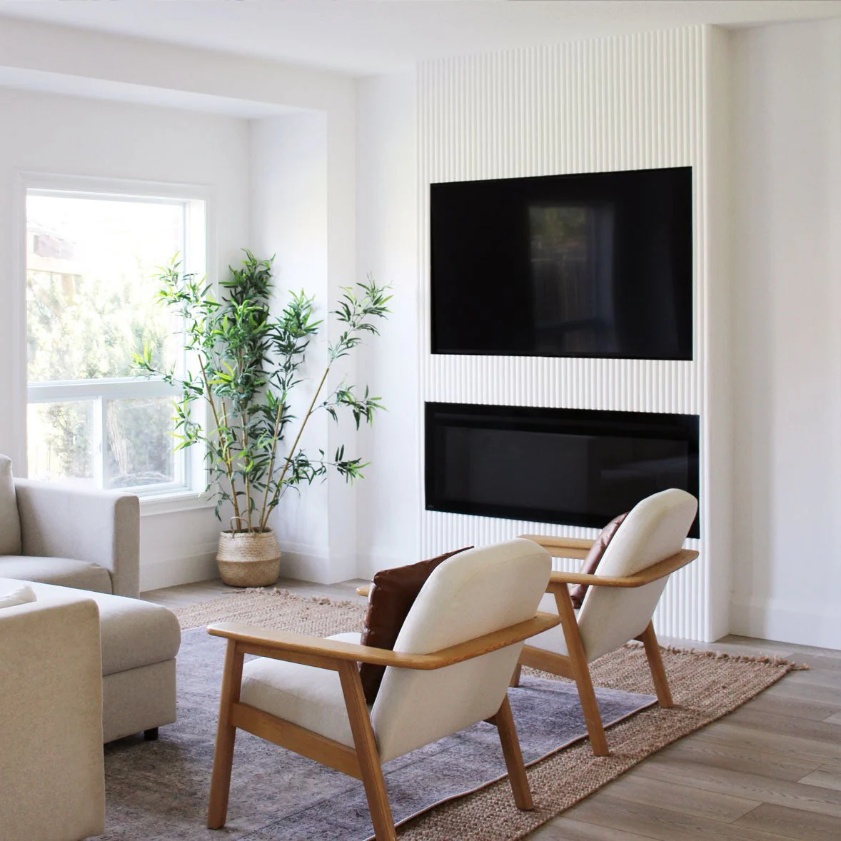 Paintable Ribbed Wall Panels - Image 6
